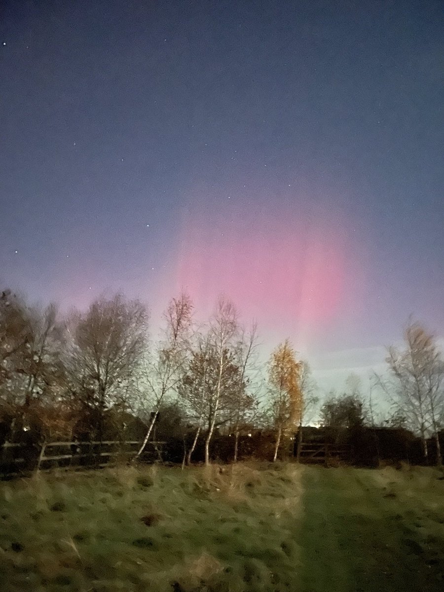 zoebarratt1's tweet photo. Beautiful display of the #NorthernLights #Auroraborealis this evening from home in #Hessay #York visible faintly with the naked eye but much better through my iPhone 12 lens! #aurora @BBCLookNorth @aurorawatchuk https://t.co/GOwgD2x6co