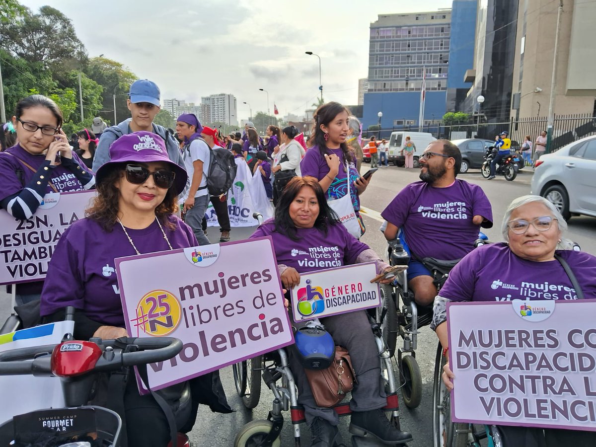 GDiscapacidad's tweet photo. 🟣 ¡Estamos listas para la marcha #25N! Presentes por cada mujer violentada y por un Estado que garantice nuestros derechos. #Mujeres #LibresDeViolencia Presentes #FrayerPerú @DamasCODIP @fenamudip https://t.co/uNC6fgXePn