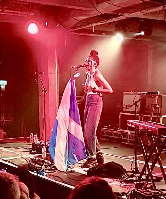 joe_averagejoe's tweet photo. There is no one cooler in #Scotland right now than @brookecombe 
Fantastic 🎶 https://t.co/pIojXrYcl5