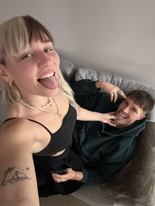 Double dick ratings, customs, requests and a live tonight with @dominicdnakt  Drop us a DM 😈 https://t<a href="/tag/videofriday"class="tags"><span>#videofriday</span></a>