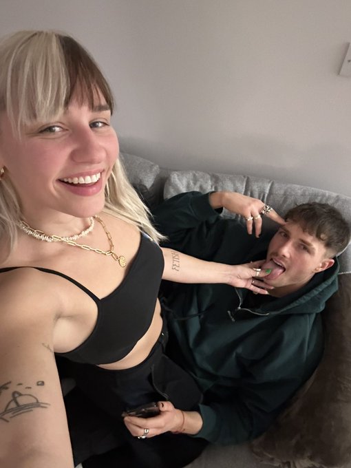 Double dick ratings, customs, requests and a live tonight with @dominicdnakt  Drop us a DM 😈 https://t<a href="/tag/videofriday"class="tags"><span>#videofriday</span></a>