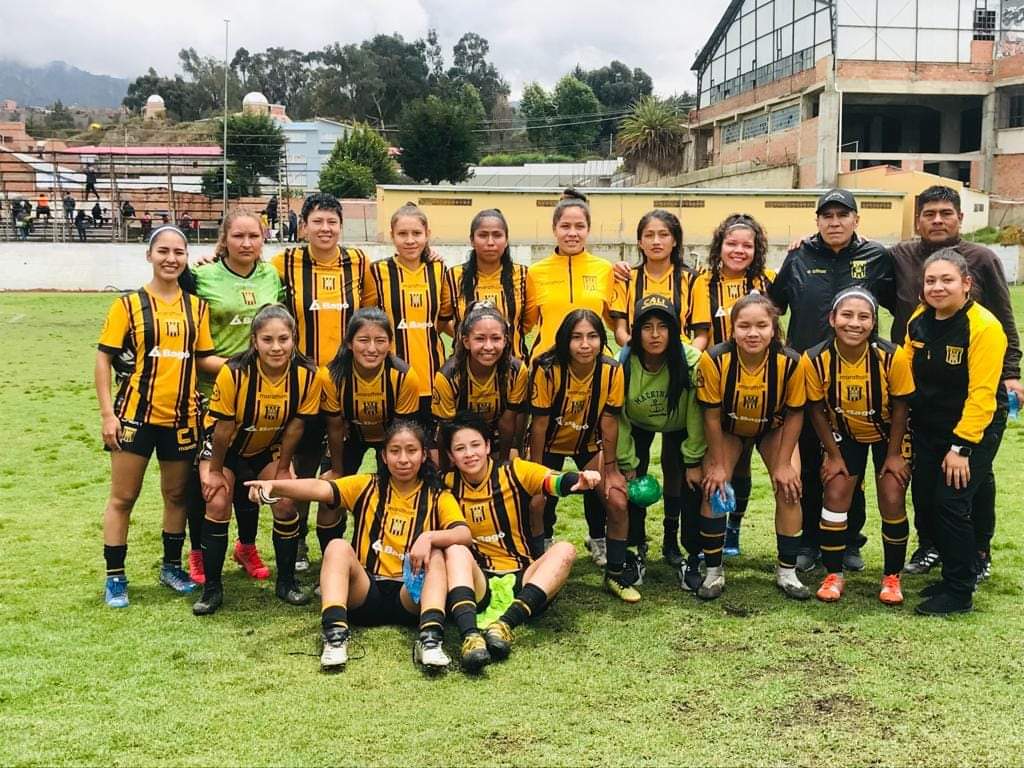 Aplastante Victoria de las Guerreras sobre Jaguares por 9 a 0 por la penúltima fecha del torneo de la Primera A Femenino de la AFLP.
Goles:
Tapia ⚽⚽
Sánchez ⚽⚽⚽⚽
Morón ⚽⚽
Huanca ⚽