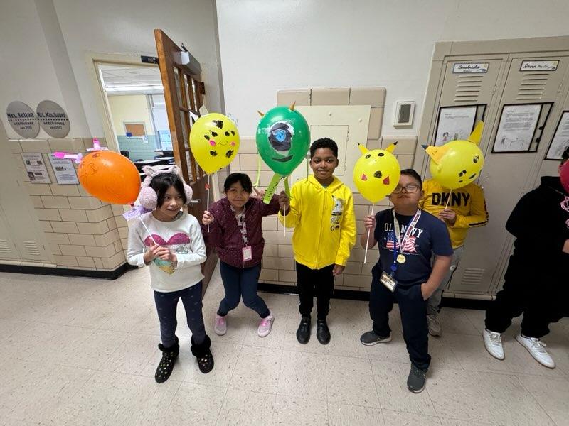 Grade 3 brought the Macy's  parade to FRED!  #FREDstrong #kidsdeserveit