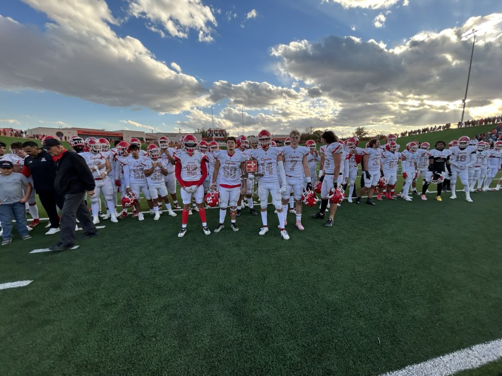 NMAA (@_nmaa) on Twitter photo The Artesia Bulldogs win the 2023 Nusenda Credit Union 5A State Football Championship over the Roswell Coyotes, 35-21. It’s their second straight state title and 32nd overall.
<a href="/nusendacu/">Nusenda Credit Union</a> The Artesia Bulldogs win the 2023 Nusenda Credit Union 5A State Football Championship over the Roswell Coyotes, 35-21. It’s their second straight state title and 32nd overall.
<a href="/nusendacu/">Nusenda Credit Union</a>