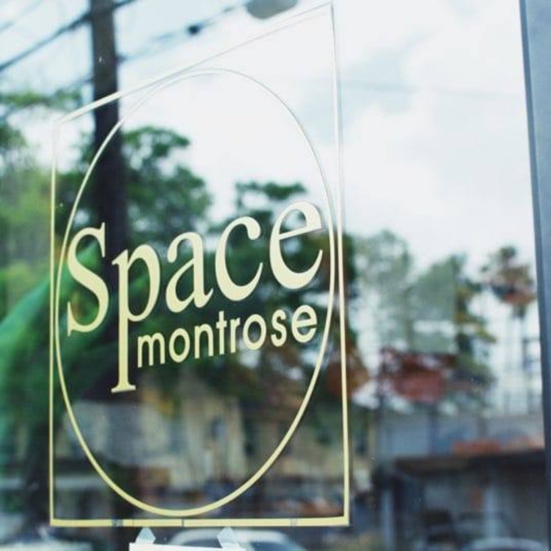 GraciePadron's tweet photo. 🎁 There are plenty of wonderful local shops to purchase your holiday gifts from on #SmallBusinessSaturday. 

Here are a few of our favorites:

📍@Magpies_Gifts
📍Space Montrose 
📍@buchanansplants
📍Cajuu Seafood &amp; Grill 

Happy holidays, #Houston! 🎄 https://t.co/ixfmpXX2cM