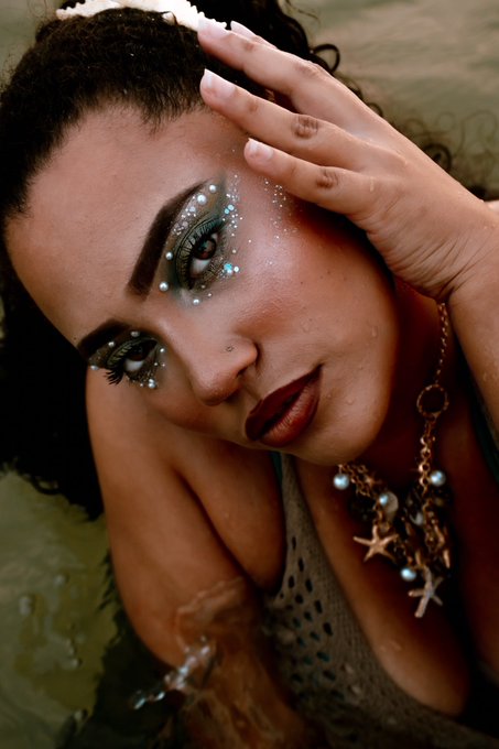 Goddess energy!! https://t.co/e1SaHE4bTT<a href="/tag/model"class="tags"><span>#model</span></a><a href="/tag/beauty"class="tags"><span>#beauty</span></a><a href="/tag/tampa"class="tags"><span>#tampa</span></a><a href="/tag/weed"class="tags"><span>#weed</span></a><a href="/tag/baddies"class="tags"><span>#baddies</span></a><a href="/tag/stoner%20"class="tags"><span>#stoner </span></a>