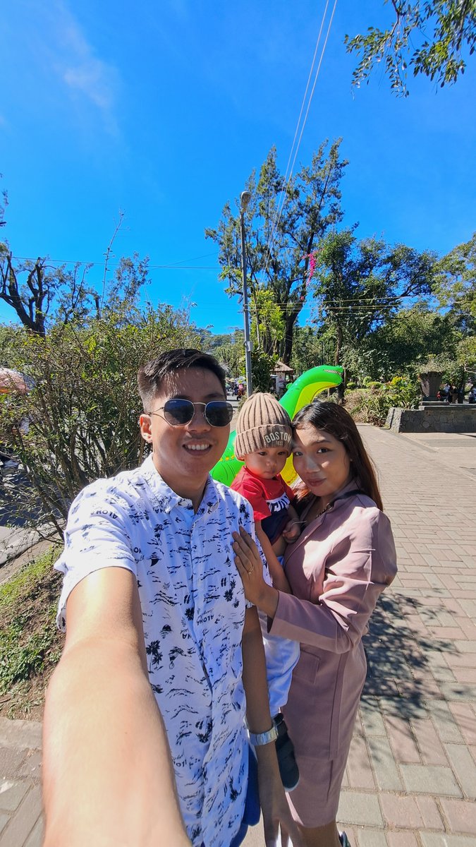 ZandroStarr's tweet photo. Baguio Trip, Day 1 https://t.co/dW8purfJvX