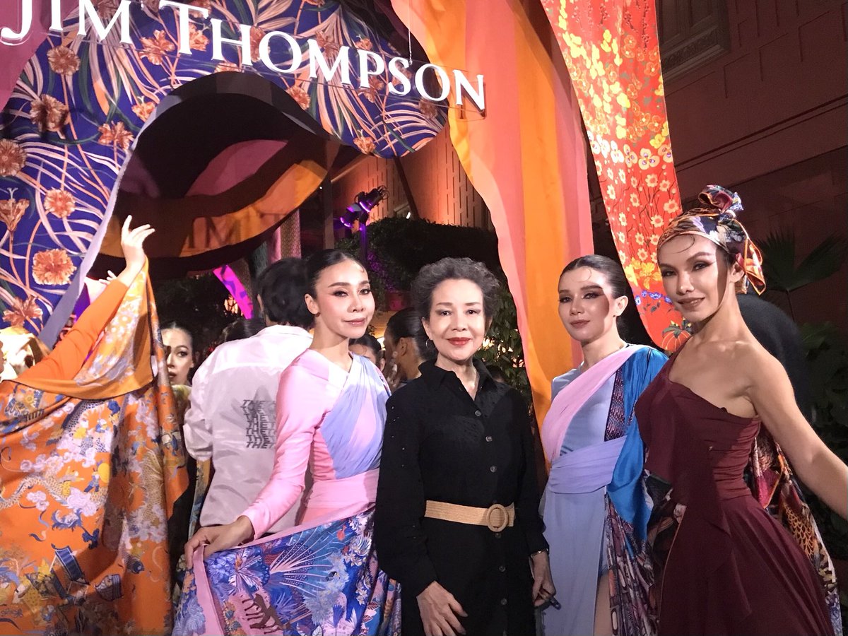 commecestbon's tweet photo. Jim Thompson Heritage Quarter Grand Opening Celebration งานเปิดตัว #จิมทอมป์สัน รูปแบบใหม่เป็น #lifestyledestination ครบวงจรโดดเด่นทั้งศิลปะแฟชั่นและแกสโตรโนมี

https://t.co/NdwieQ1wio

#JimThompson #JimThompsonHeritageQuarter #ThaiSilk #commecestbon #dinewinestyle #กอมเซต์บง https://t.co/oE6XZePtsP