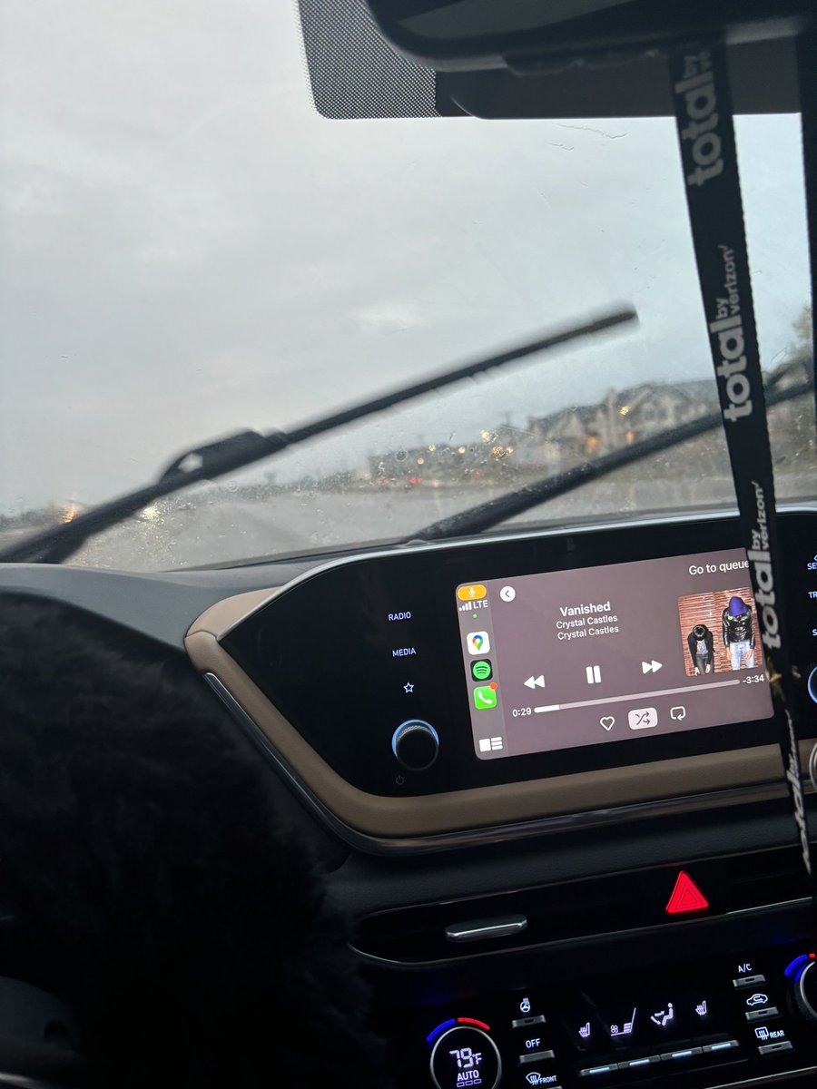 Reids20th's tweet image. Loving living