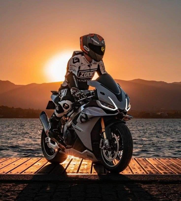 Cố lên! Rồi bạn sẽ làm được 💪

Cuối tuần rồi có bác nào dậy sớm đj tour ko 😅😅
#X #pkl #aprilia