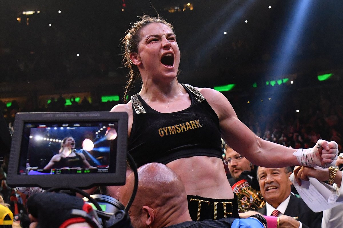 DaveDev_2's tweet photo. What a brawl that was. Go on Katie girl 🇮🇪 🇮🇪 🇮🇪 https://t.co/8dPnKdHvBX
