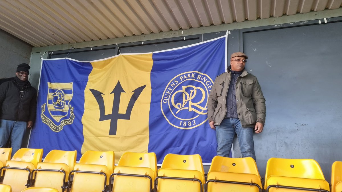 Love this flag - Dave Harris 👍

<a href="/QPR/">QPR FC</a> 💙 🇧🇧
