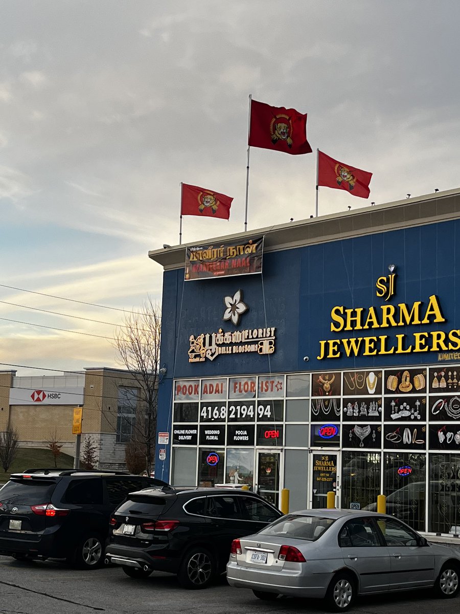 MarioArul's tweet photo. Going Tamil grocery shopping in Scarborough, Toronto in November #MaaveerarNaal https://t.co/9q2p7ffi06