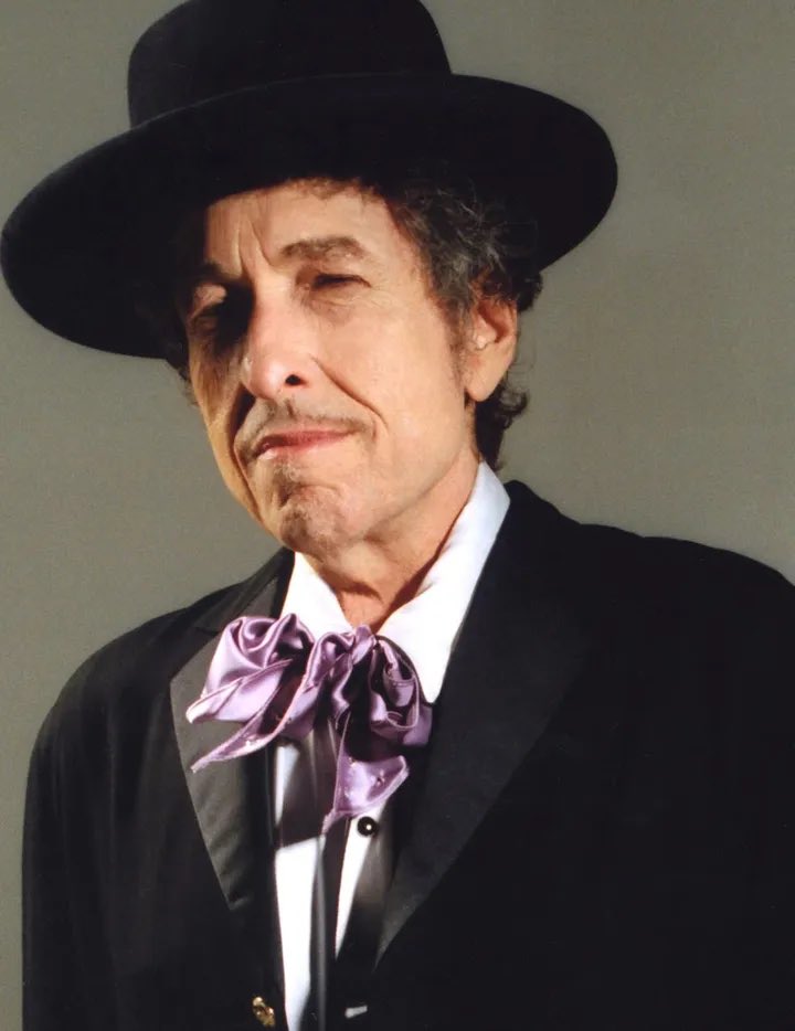 thesIider's tweet photo. me: bob dylan you have to stop. you smoke too tough. you swag too different. your bitch is too bad. they'll kill you
 
bob dylan: https://t.co/8EqSSJgDUM