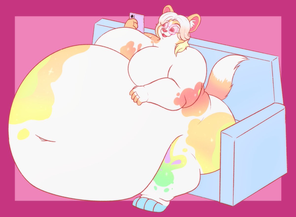 AndyDershonAD's tweet photo. With my AWD Autumn, she loves having as much food as she can. Doesn't matter if she's filling the couch, she's just gonna order even more!

Lovely art by @BerryMilkDog https://t.co/SCiUYRf9jj