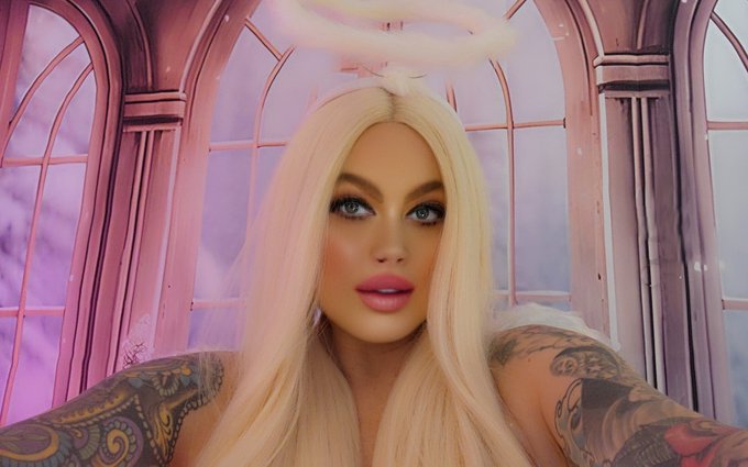 Angel 👼  #holidayseason #tattoo https://t.co/ubUk8eHZjj<a href="/tag/holidayseason"class="tags">#holidayseason</a><a href="/tag/tattoo"class="tags">#tattoo</a>