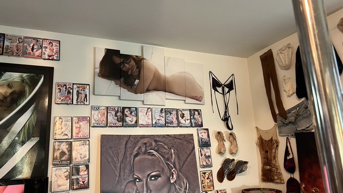 She's waiting for you. @AsiaLeesPage   Join us for THIS tomorrow -> https://t.co/H2s7iEY4cP  The incredible<a class="tags" target="_blank" title="On Twitter" href="/?out=eyJ0eXAiOiJKV1QiLCJhbGciOiJIUzUxMiJ9.eyJpYXQiOjE3MjQ2NDQzNjksImlzcyI6InR3cG9ybnN0YXJzLmNvbSIsIm5iZiI6MTcyNDY0NDM2OSwiZXhwIjoxNzU2MTgwMzY5LCJyZWRpcmVjdF91cmwiOiJodHRwczovL3R3aXR0ZXIuY29tL0FzaWFMZWVzUGFnZSJ9.gey0HT-PrZJTMapnlVqCWCBaKmGObpz-2hPaGt1sBZqp4A54rCHJU3DJTnPJ9th3asALsTW2NfxEOUH5K59dng">@AsiaLeesPage</a><a href="/tag/asialee"class="tags"><span>#asialee</span></a>