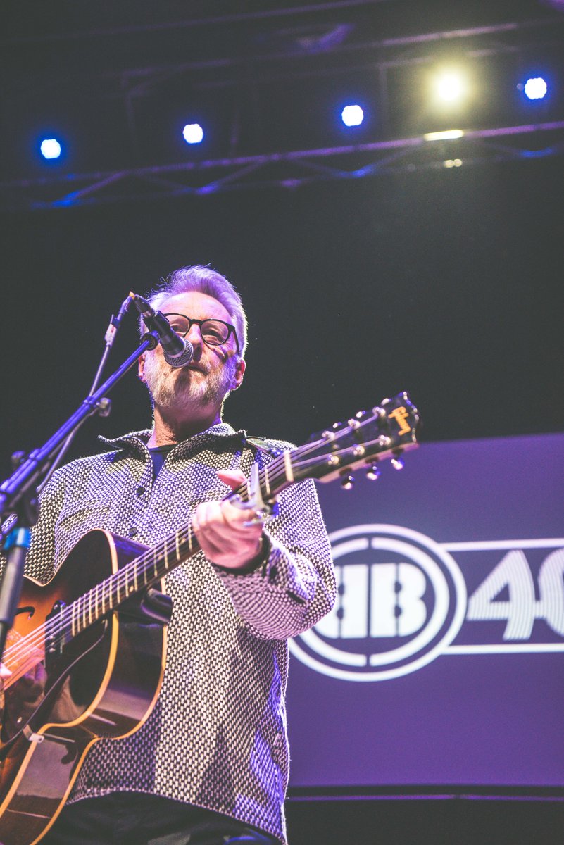 2324Photography's tweet image. What a night watching @billybragg at the @BMusic_Ltd Town Hall. Photos shot for @BackseatMafia. More online soon! #TheRoaringForty #BB40
