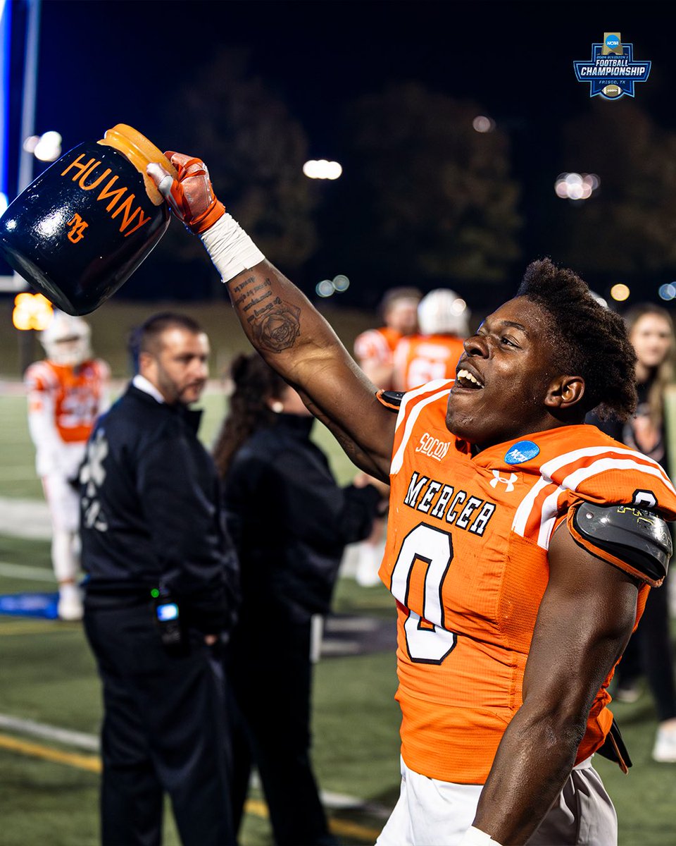 MercerFootball's tweet photo. Next Stop ➡️ South Dakota

#RaiseTheBar | #RoarTogether https://t.co/lvIQuAwnBL