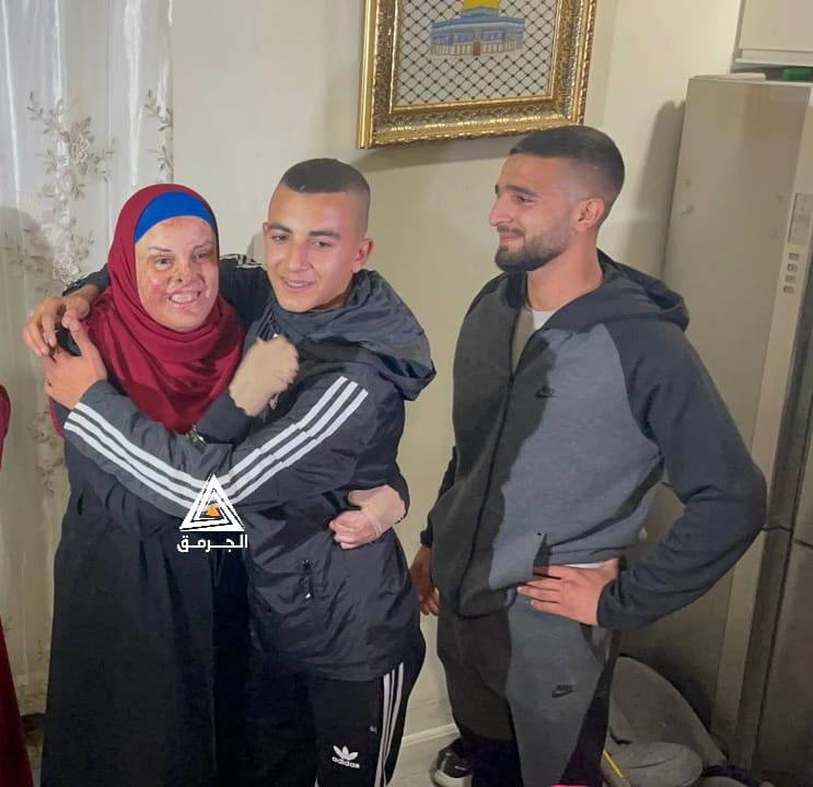 QudsNen's tweet photo. After years of anticipation, Israa Aljabbis finally had the long-awaited reunion with her son. #WestBank #Gaza https://t.co/neQuBqn2ON