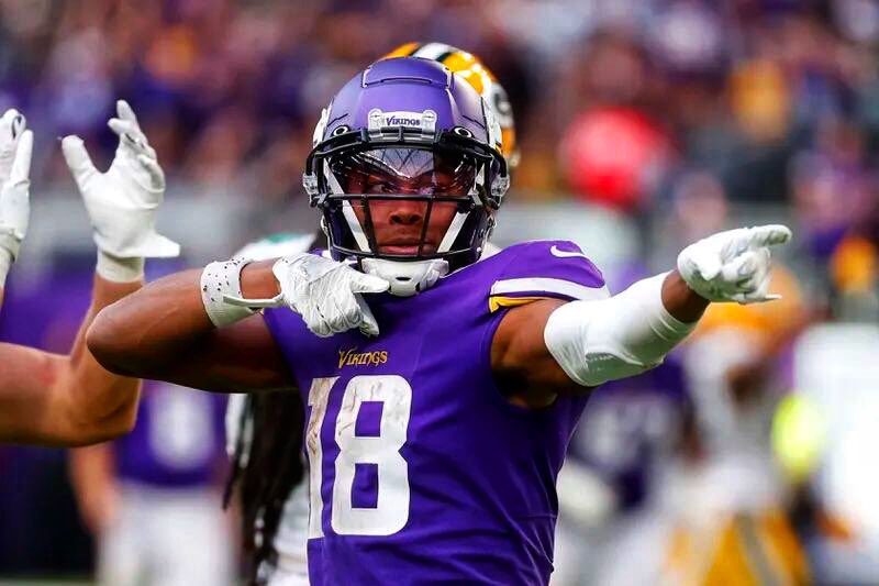 vikingzfanpage's tweet image. Justin Jefferson this season is averaging:

• 115 receiving yards per game
• 7 receptions per game
• 15.9 yards per catch

His contributions will do wonders for this #Vikings offense