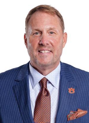 3YearLetterman's tweet image. Hi everyone. I’m Hugh Freeze, and there are three things I love:

1. Jesus
2. Escorts
3. Rushing two men on 4th and goal from the 31