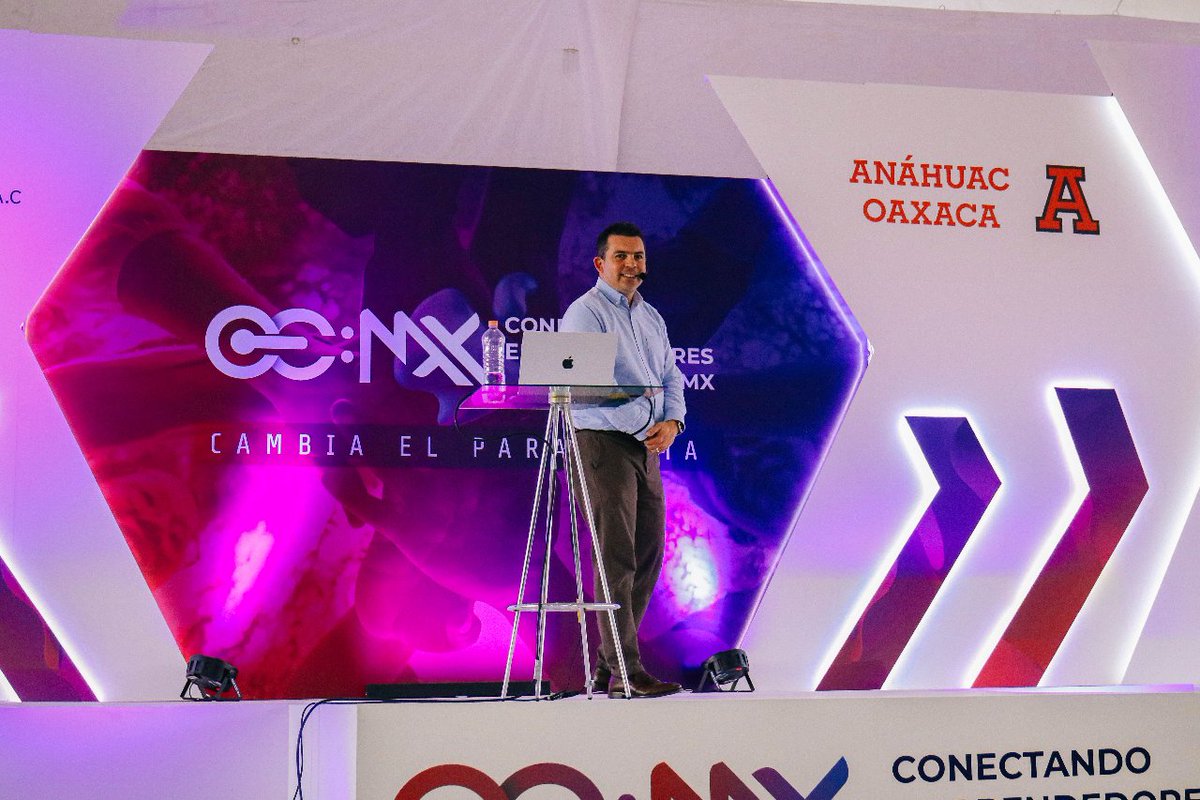 ConectandoEmpMx's tweet photo. Con gratitud y admiración, extendemos nuestro agradecimiento a los 4 ponentes magistrales de CE:MX 2023. https://t.co/65dguwQPFu