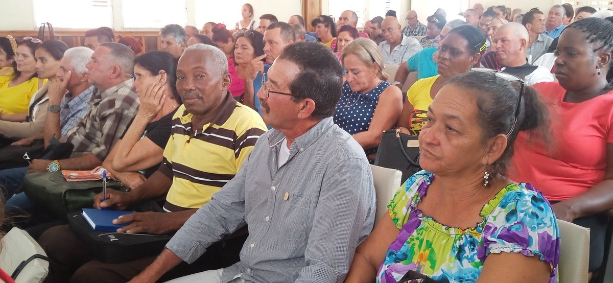 radiosandinoCU's tweet image. El  logro de un buen trabajo comunitario es el resultado de un buen diagnóstico así expresó el delegado Pedro Sánchez del Consejo popular Cortés al tiempo que  destacó también la  unidad y la sensibilidad que debe caracterizar a la comunidad. #RadioSsndino  #PoderPopularSandino