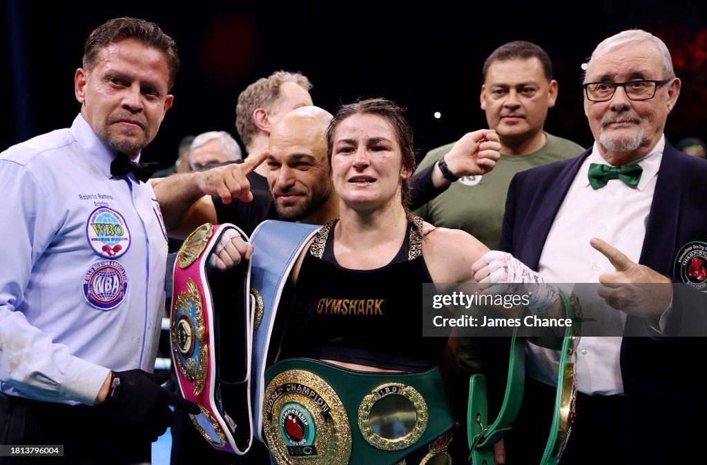 GettySport's tweet image. Katie Taylor defeats Chantelle Cameron during their IBF, IBO, WBA, WBC and WBO World Super Lightweight Title fight at The 3Arena Dublin and celebrates with congratulations with Ed Sheeran📷: @JamesChance5