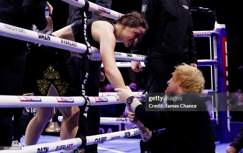 GettySport's tweet image. Katie Taylor defeats Chantelle Cameron during their IBF, IBO, WBA, WBC and WBO World Super Lightweight Title fight at The 3Arena Dublin and celebrates with congratulations with Ed Sheeran📷: @JamesChance5