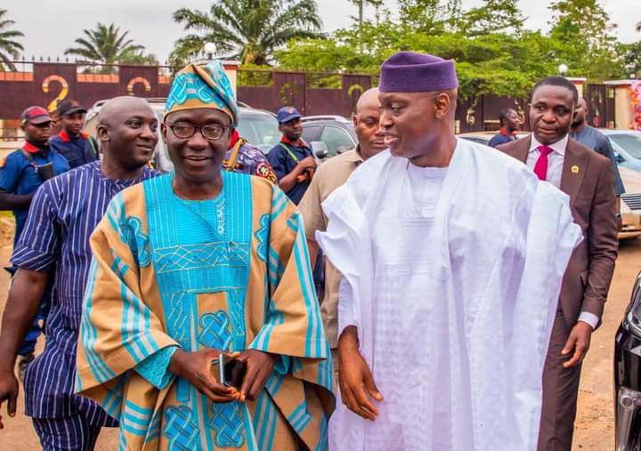 MohammedOluway2's tweet image. His Excellency Biodun Oyebanji  yesterday graced the wedding ceremony of former deputy governor of the state, Prof Olusola Eleka’s daughter in Ikere- Ekiti.Leading by example remains the hallmark of H.E. BAO’s exemplary leadership style.
 #BAO4all 
#politicswithoutbitterness #BAO