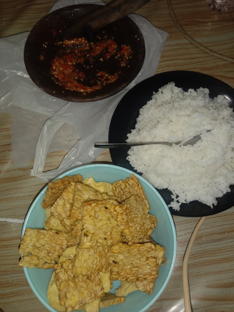 <a href="/gustadlymhtr/">Panglima Laut Kidul</a> Tempe I - <a href="/kopibasi/">kopibasi</a>