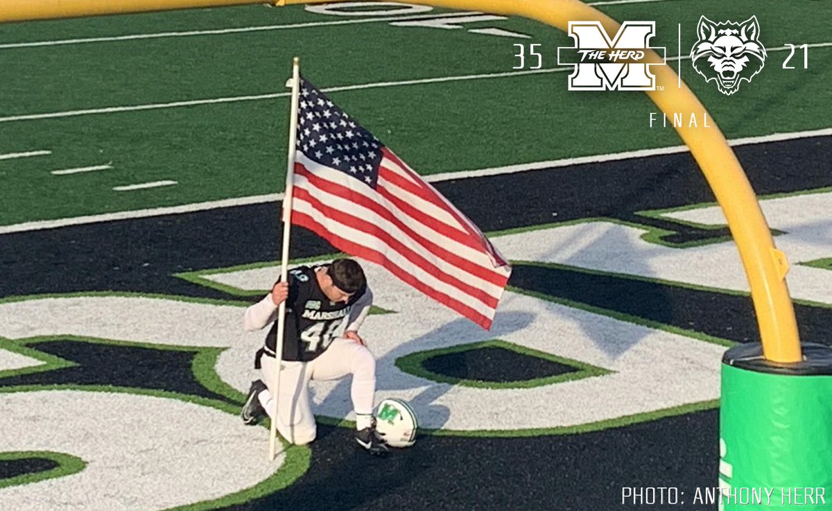 DowntownHWV's tweet photo. Marshall clinches bowl eligibility!! The Thundering Herd finishes the regular season 6-6 overall. 

#HerdNation // #BeatArkState https://t.co/dZhPlrnlti