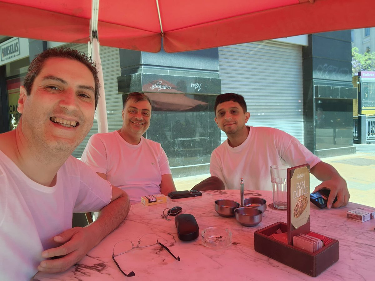 LEAN LEYENDA tweet media