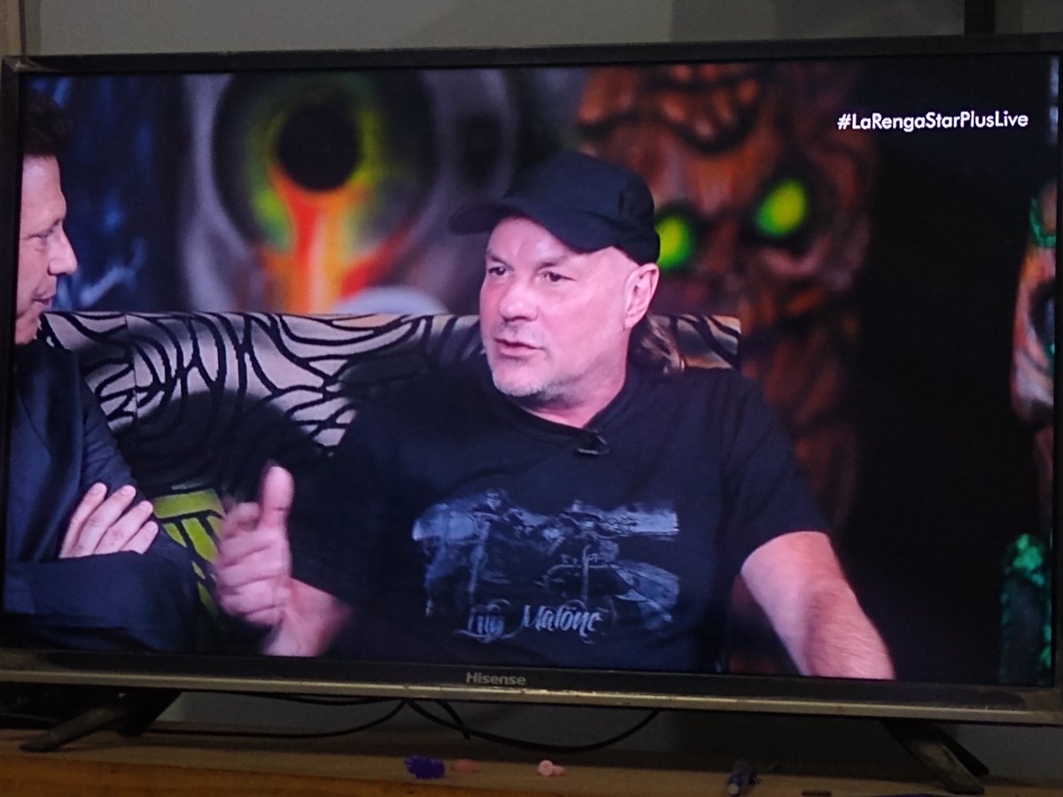 noel_cuello's tweet photo. Lo mejor de las plataformas, son los recitales en vivo 
#LaRengaStarPlusLive #larenga #LaRenga #DesdeElFinDelMundo #Ushuaia #TierraDelFuego @larenga @StarPlusLA https://t.co/8AFHPzEXWr