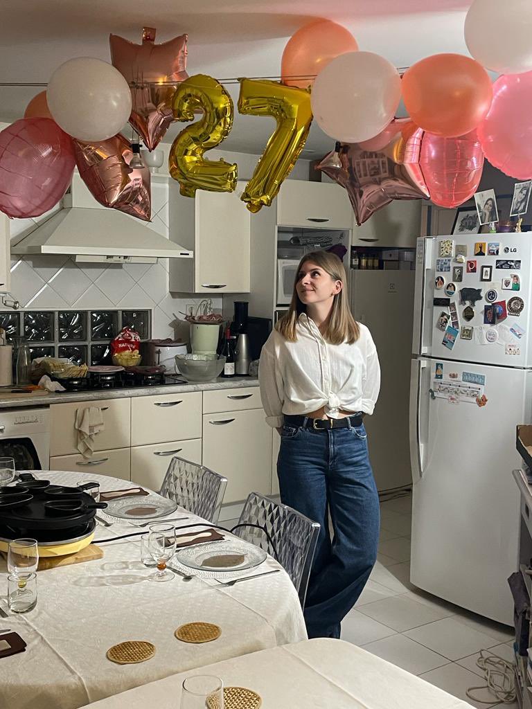 MiniRouzaud's tweet photo. 🎂 https://t.co/rnJkZtijtg