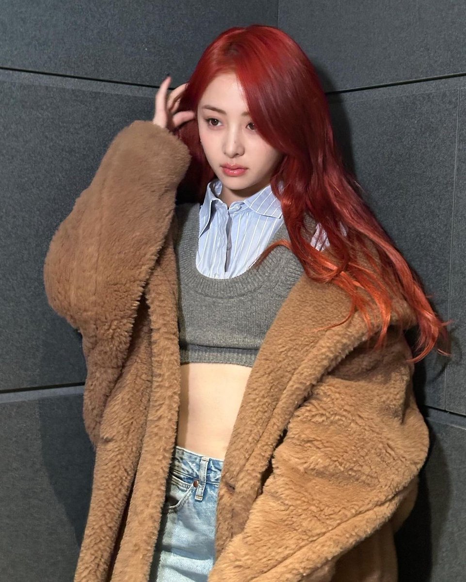 YUNJIN INSTAGRAM UPDATE