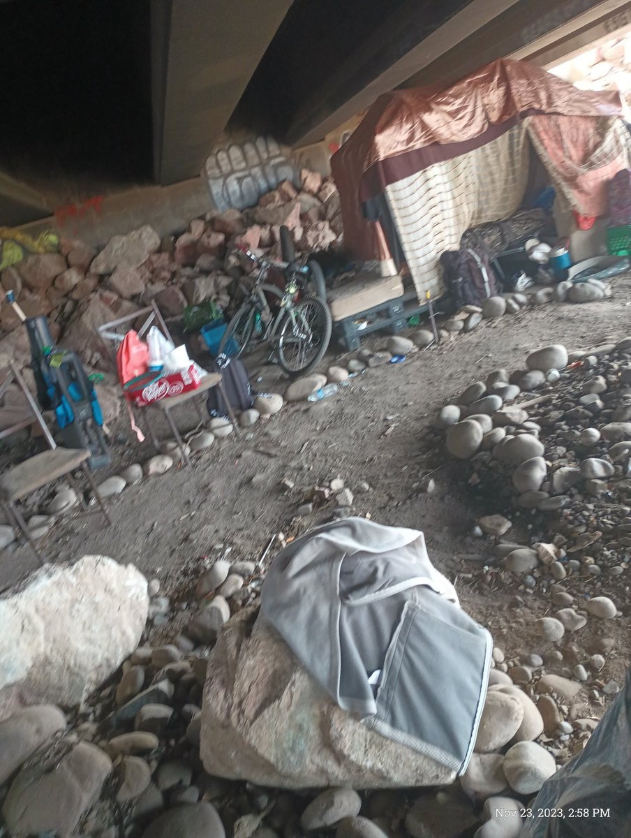 HugAThugProgram's tweet image. We're not finished but it was a good start together we can make the difference one person at a time #charity #azgives #philanthropy #Entrepreneur #giveback