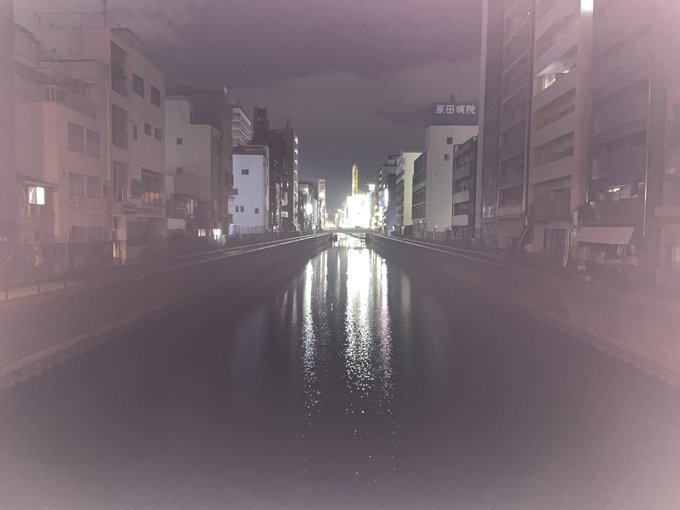 ノーマル、フラッシュ、ナイトモード 同じ場所でもこんなに違って面白い https://t.co/koZrWIrXBZ