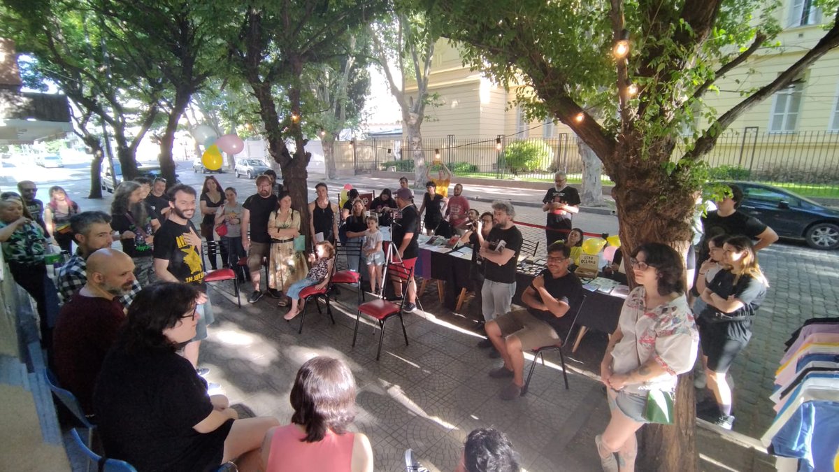 Alanmooreano | @el-bru.bsky.social tweet media