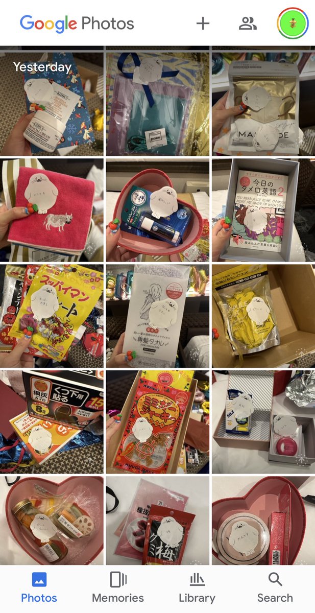 年齢非公開なところアレですけど、30歳になったからって30個もプレゼント渡してきますかふつう？？？？？？