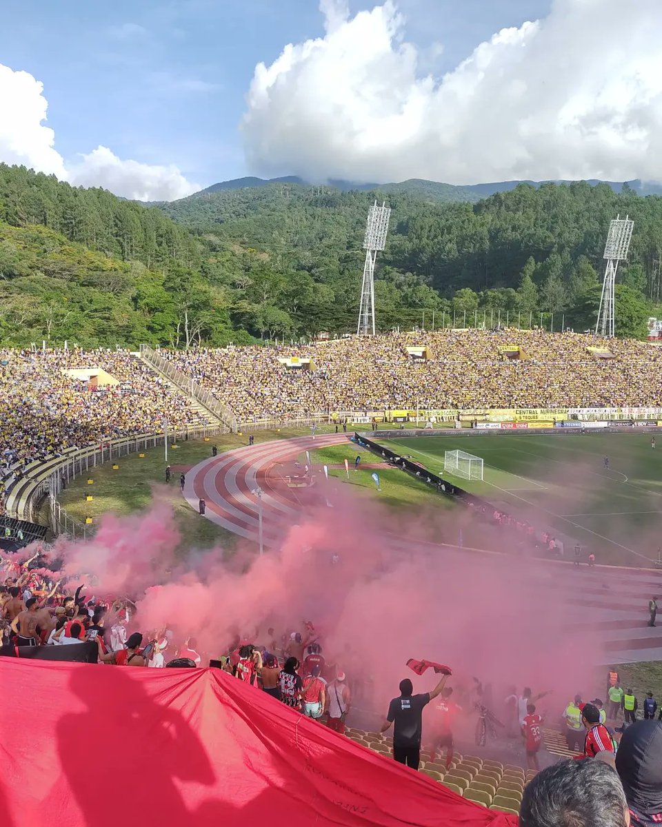 Orgullo Rojo.
