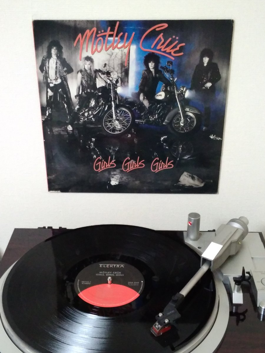 Mötley Crüe - Girls, Girls, Girls (1987) 
#nowspinning #NowPlaying️ #vinylrecords #アナログレコード
#vinylcommunity #vinylcollection 
#rock #glammetal #arenarock 
#motleycrue