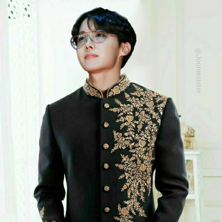 JH0PE1994's tweet photo. 𝐏͟𝐄͟𝐑͟𝐍͟𝐘͟𝐀͟𝐓͟𝐀͟𝐀͟𝐍͟.

Sehubungan dengan sedang berlangsungnya event dari @txtfromxc, saya akan memainkan peran sebagai Bagindas Hose dari Kerajaan Tocher. Kerajaan saya dijuluki dengan sebutan Hipopalasetamus dan dikenal dengan Amin. https://t.co/j6BYK36PNB