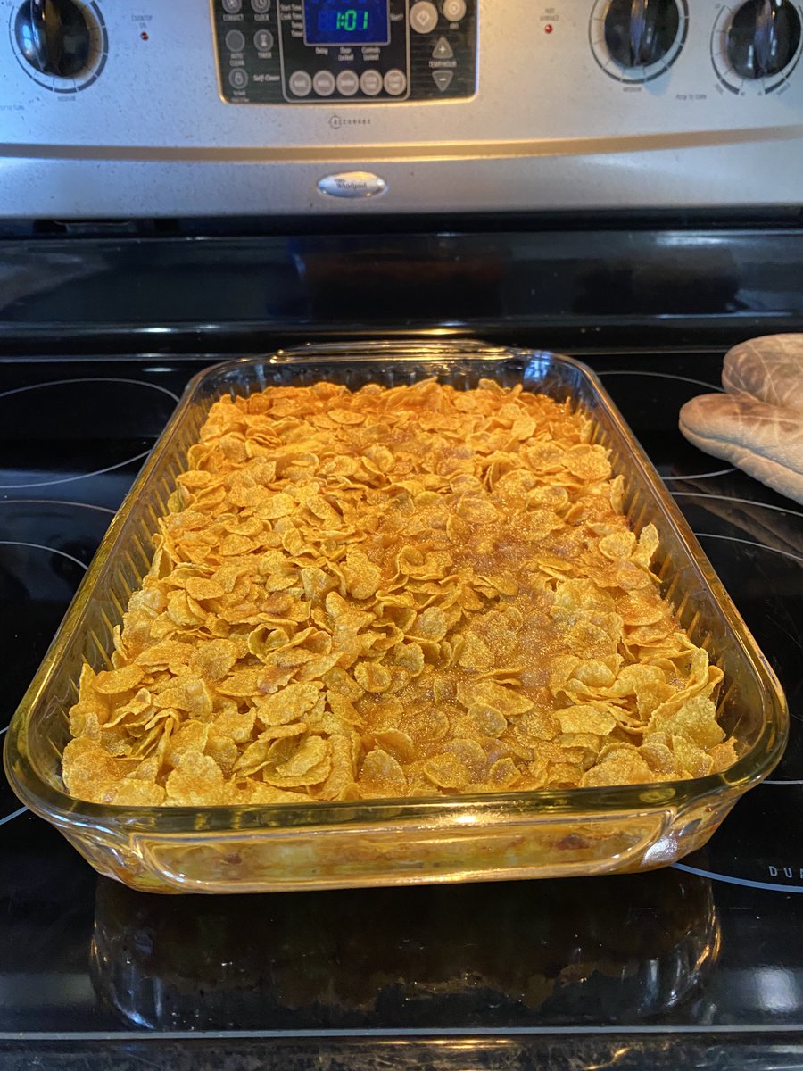 Jessdogky's tweet image. Hey ⁦@ShannonTheDude⁩ I had to make some #Cornflake Hash-brown Casserole after you mentioned it this week!!  What you think ⁦@ryanlemond⁩, ⁦@DrewFranklinKSR⁩ &amp;amp; ⁦@KySportsRadio⁩?  It’s gooooood!!