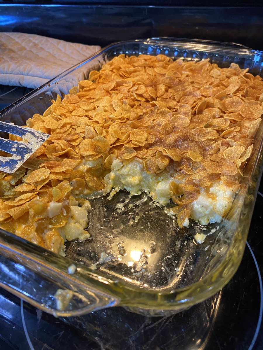 Jessdogky's tweet image. Hey ⁦@ShannonTheDude⁩ I had to make some #Cornflake Hash-brown Casserole after you mentioned it this week!!  What you think ⁦@ryanlemond⁩, ⁦@DrewFranklinKSR⁩ &amp;amp; ⁦@KySportsRadio⁩?  It’s gooooood!!