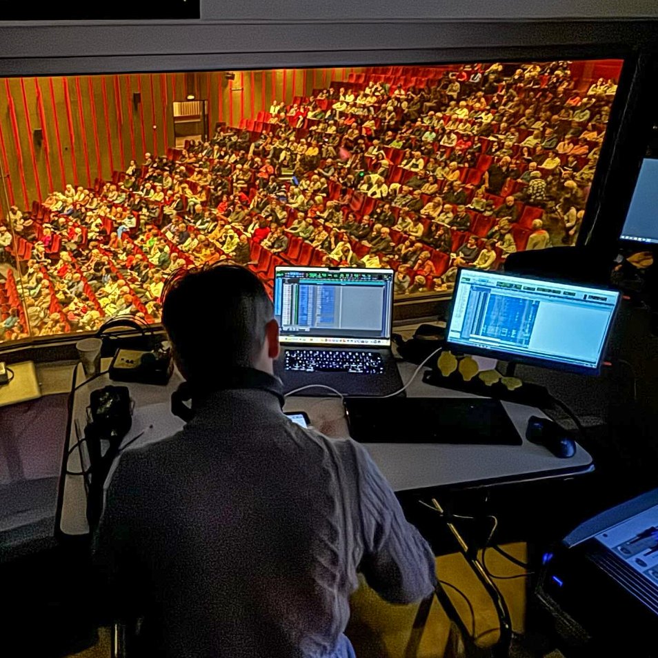 AvidProTools's tweet photo. 😍 Clermont-Ferrand, France
📷 https://t.co/3SdwvpSuE8
▶️ https://t.co/LNIgmkN0JV

#show #mixing #recording #avidprotools #techroom #remote #location #protools #avid https://t.co/s3CPPZHlqG