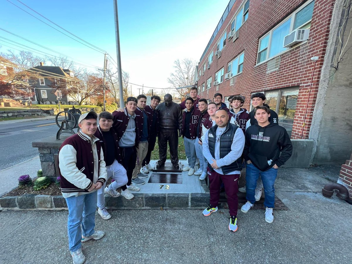 Harrison Football tweet media