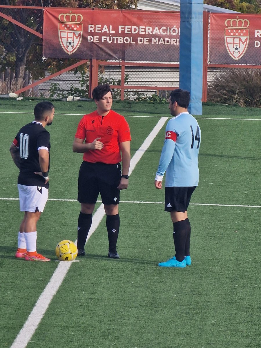 Capitán 🙌 <a href="/PorrasGonzalo/">Gonzalo Porras</a> 
#vamosartilleros 
#realfederacionmadrid 
#futbolmadrid 
#vicalvaro