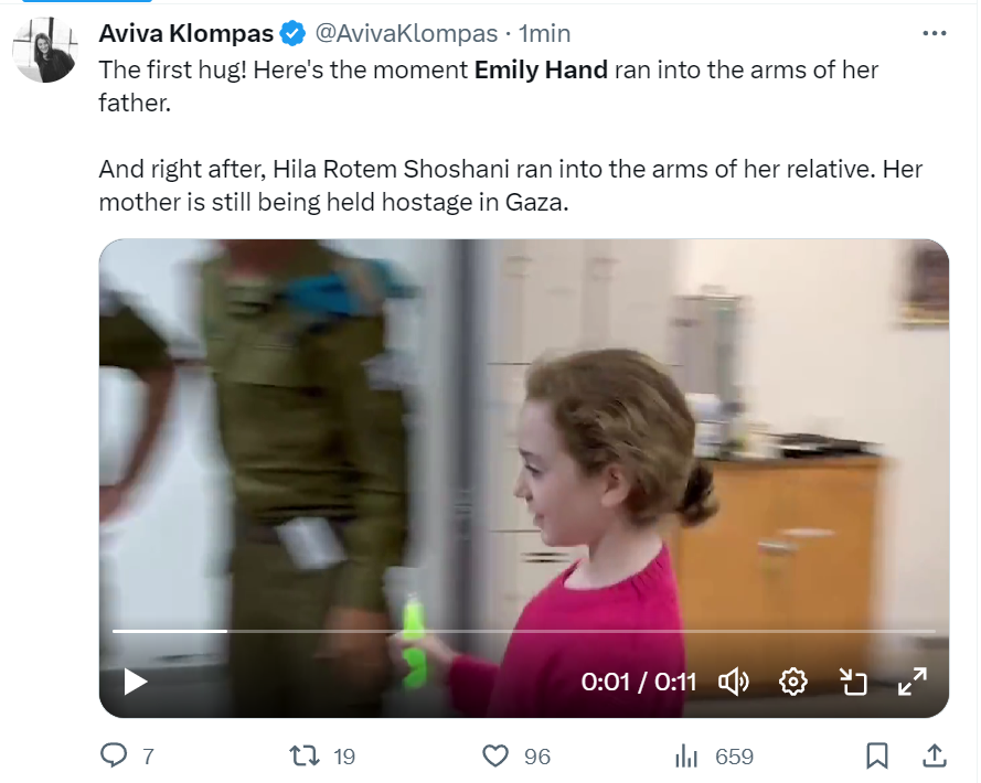 Israel y los medios occidentales difundieron durante más de un mes que una niña, Emily Hand, había sido torturada y asesinada porque "Israel encontró el cuerpo". Hamás lo negó y nadie les creyó. Hoy fue liberada en la segunda tanda de rehenes.